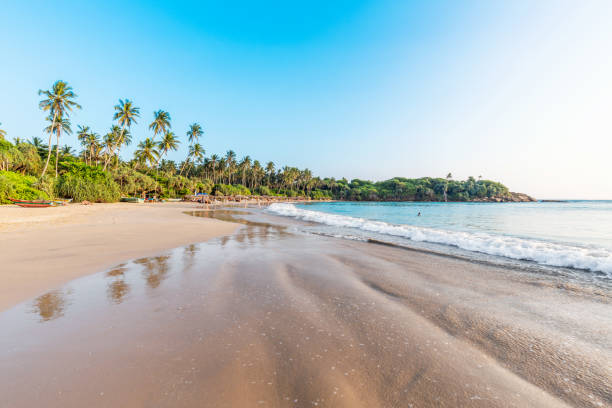 istock Hiriketiya Beach 1389640753