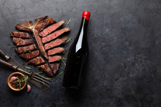 istock Grilled porterhouse beef steak. Sliced T-bone 1389643196