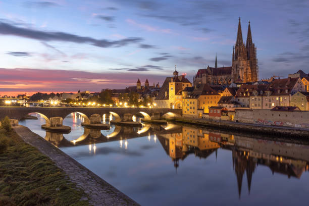 istock Sunrise in Regensburg 1389679552