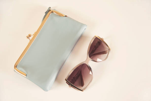 istock woman bag pink sunglasses 1389718111