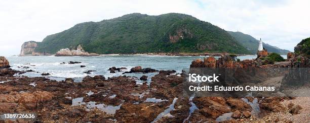 Knysna Garden Route Sudáfrica Stock Photo - Download Image Now - Beauty In Nature, Coastline, Color Image