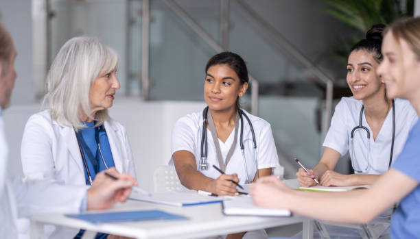 istock Medical Team Meeting 1389755754