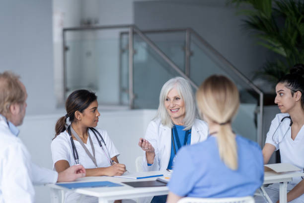 istock Medical Team Meeting 1389755779