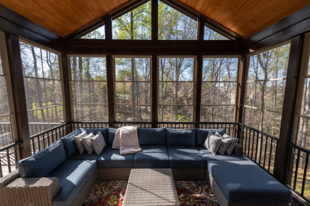 istock Cozy Porch Enclosure in Springtime 1389791170