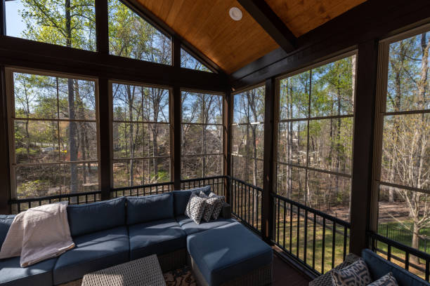 istock Modern Porch Enclosure in Springtime 1389791176