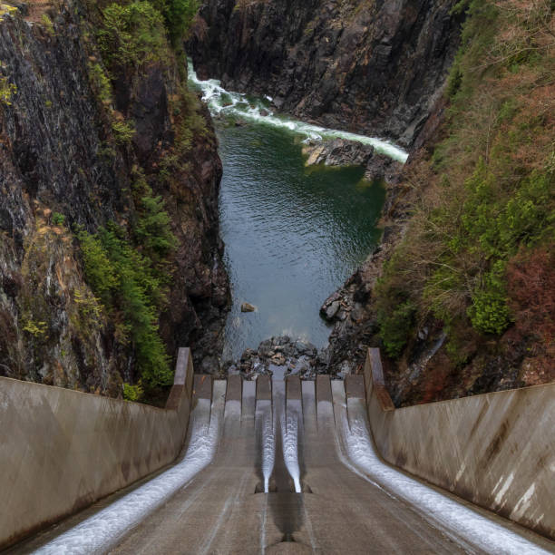 istock Cleveland Dam In North Vancouver 1389791246