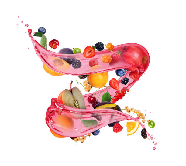 白い背景に渦巻く形でジュースのしぶきを持つさまざまな果物や果実 - multifruit ストックフォトと画像