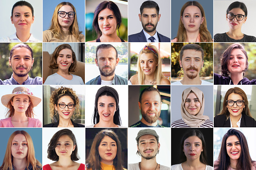 Vista de retratos de personas de diferentes razas. Hay 24 personas diferentes en esta foto segmentada. Caucásico, Rubio, Europeo, Mujeres, Hombres. photo