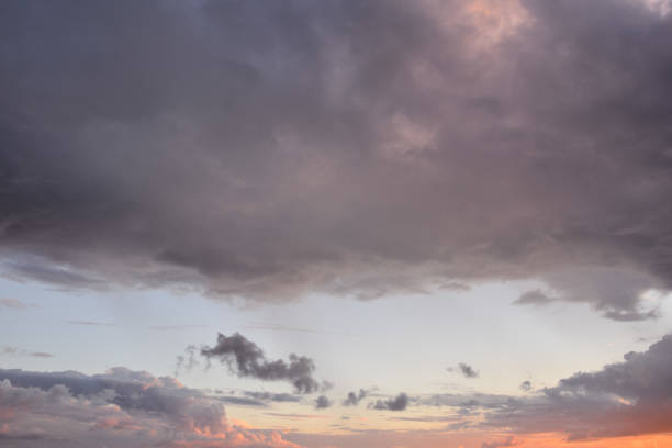 istock Sea Tropical Sunset 1389869550