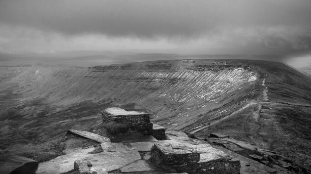 istock Mountain Peak- Pen y Fan 1389874892