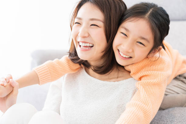 istock asian mother and daughter 1389980197