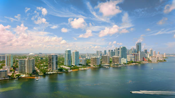 istock View of Coconut Grove 1390068048