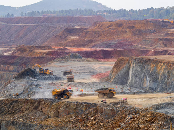 Mina a cielo abierto Riotinto, Huelva, Spain. 03/27/2022. Cerro Colorado mine currently in open pit exploitation in Riotinto, Huelva, Spain. lead mine stock pictures, royalty-free photos & images
