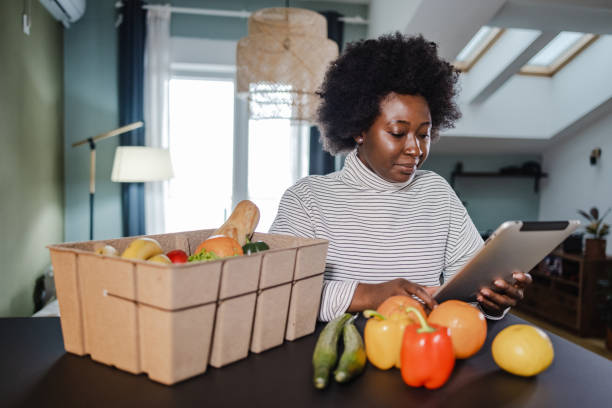 istock Enjoying healthy and organic groceries 1390148344