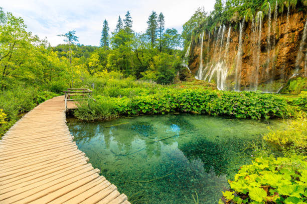 istock Veliki Prstavac waterfall in Plitvice Lakes 1390148440