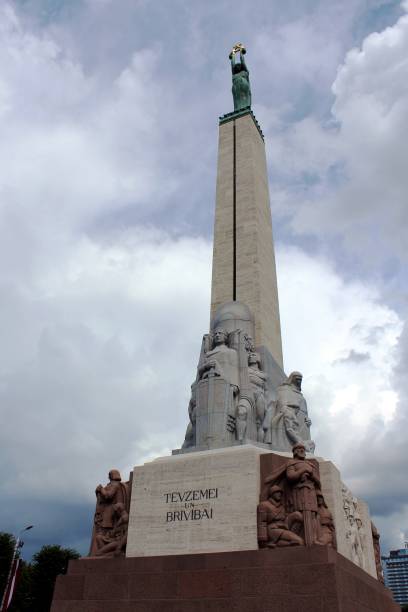istock The Freedom Monument, Riga, Latvia 1390156167