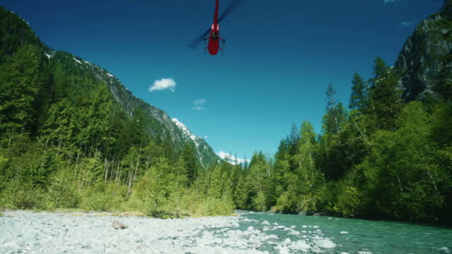 Commercial Helicopter flying into mountains