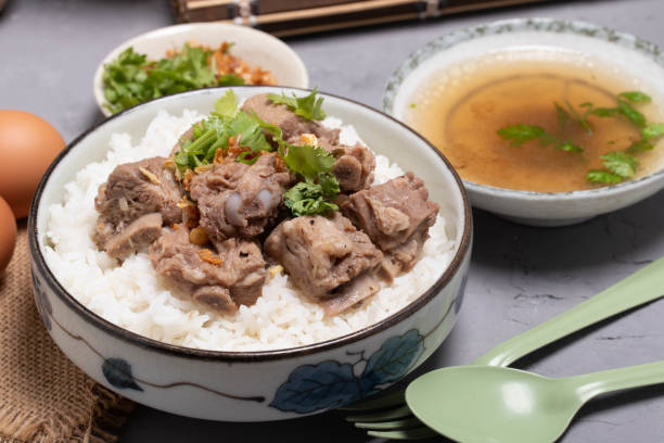istock Dried Rice Porridge with Boiled Pork Bones and Broth 1390251587