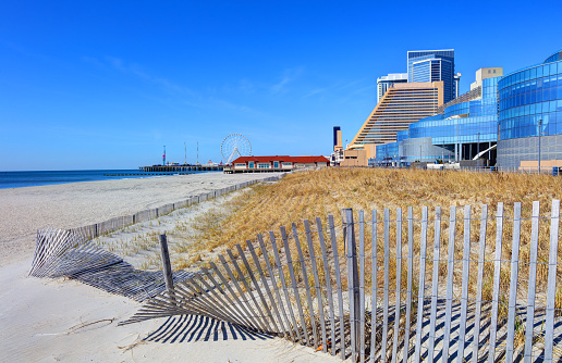 Atlantic City is a coastal resort city in Atlantic County, New Jersey, United States, known for its casinos, boardwalk, and beaches.