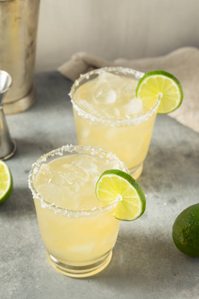 istock Boozy Refreshing Classic Margarita Cocktail 1390328208
