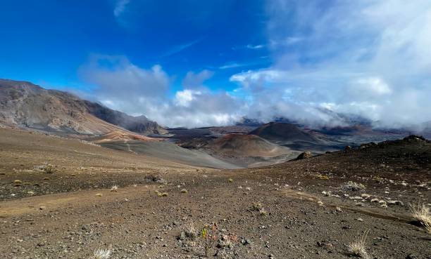 istock Haleakala Crater on Maui, Hawaii 1390344577