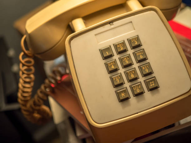 istock Vintage telephone 1390361093