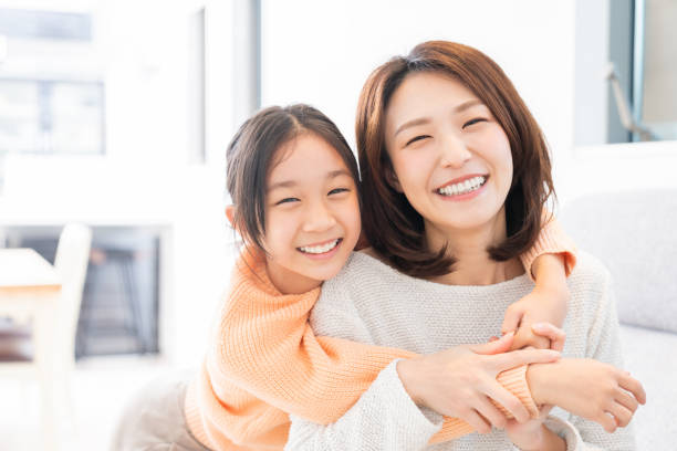 istock asian mother and daughter 1390377367
