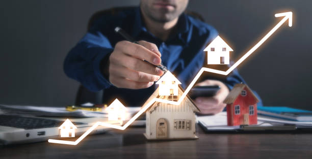 istock Real Estate Graph. House market growth 1390422252