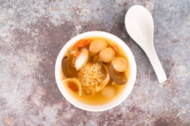 istock Chinese snow fungus dessert soup top view 1390433016