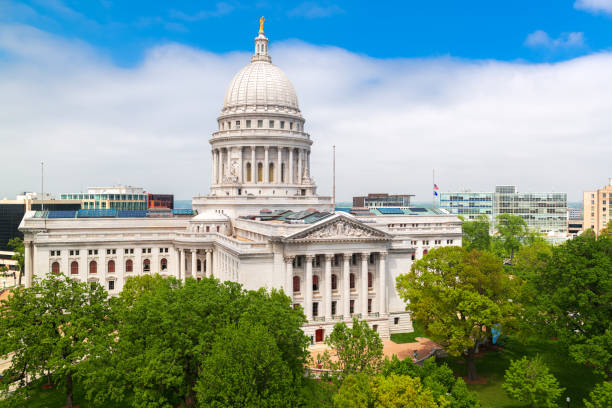 istock Madison, Wisconsin, USA State Capitol 1390466095