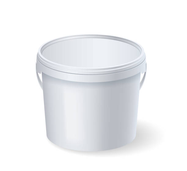 istock Empty white bucket with cap side view mockup for ice cream, yoghurt, mayo, paint or putty 1390552040