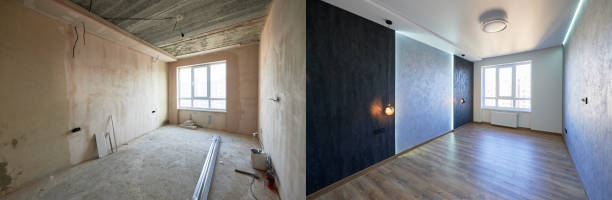 istock Apartment room with plastic window before and after renovation. 1390606613