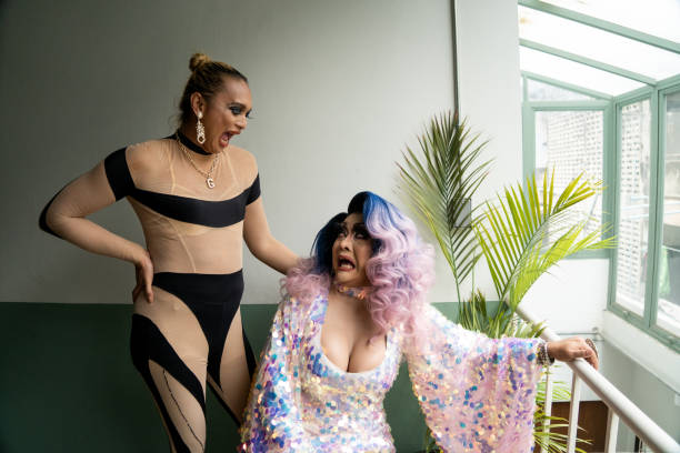 istock Drag queens hanging out at home 1390648933
