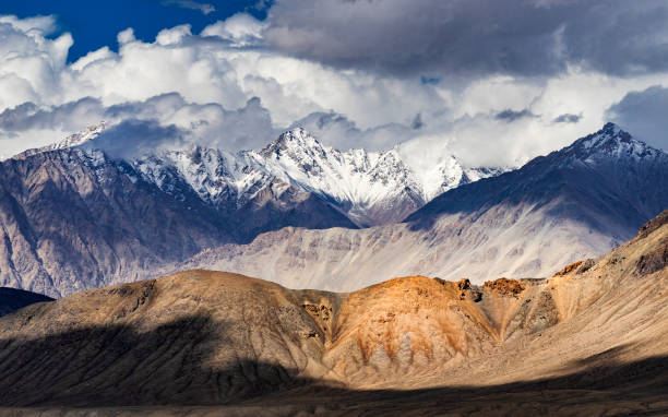 Snow-capped mountain Himalaya high altitude region Snowcapped mountain Himalaya high altitude region Ladakh India karakoram range stock pictures, royalty-free photos & images