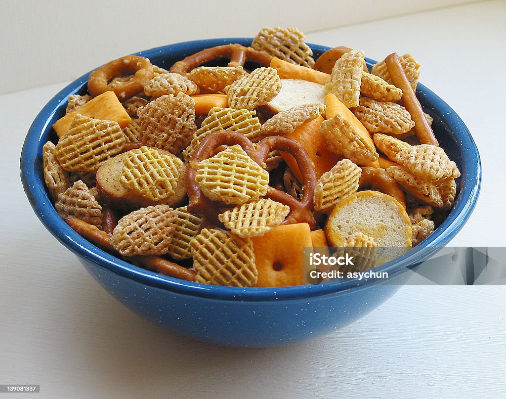 Kleine Partei Mix Snack Bowl - Lizenzfrei Blau Stock-Foto
