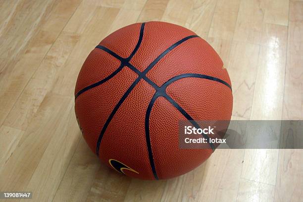 De Básquetbol Foto de stock y más banco de imágenes de Baloncesto - Baloncesto, Pelota, Cinco animales