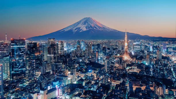 stadt in japan - city night cityscape aerial view stock-fotos und bilder