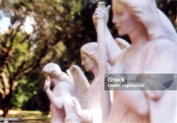 Angels Stockfoto und mehr Bilder von Baum - Baum, Engel, Erwachsene Person