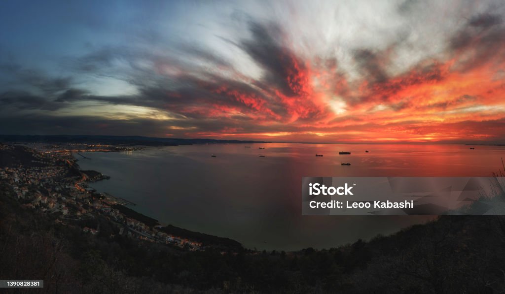Trieste Sunset Tramonto nella città di Trieste e nel suo golfo Adriatic Sea Stock Photo