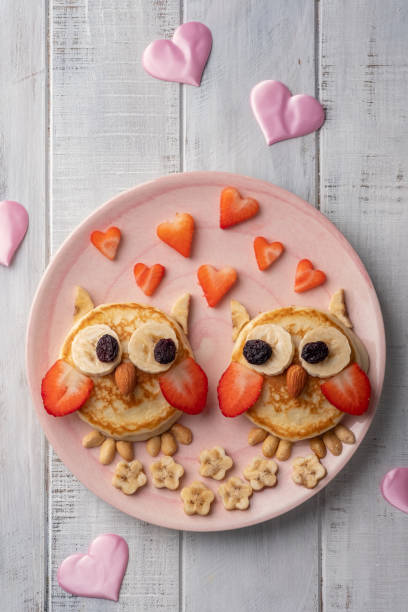 istock Owl pancakes for kids breakfast 1390840444