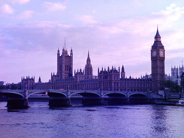 istock London Haze 139084469