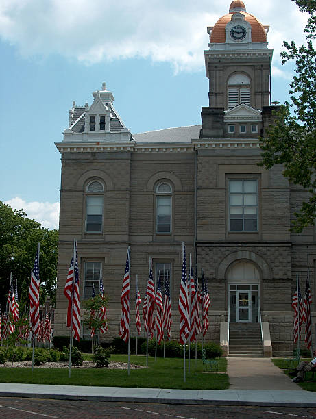 istock County Court House 139085735