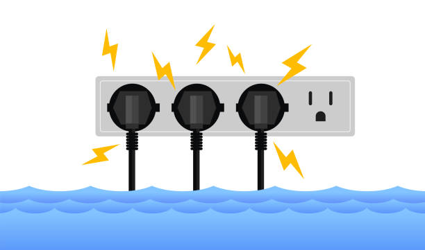 홍수 지역, 홍수로 인한 전원 콘센트 단락, 집과 자연 재해, 폭우와 폭풍. - residential structure house water natural disaster stock illustrations