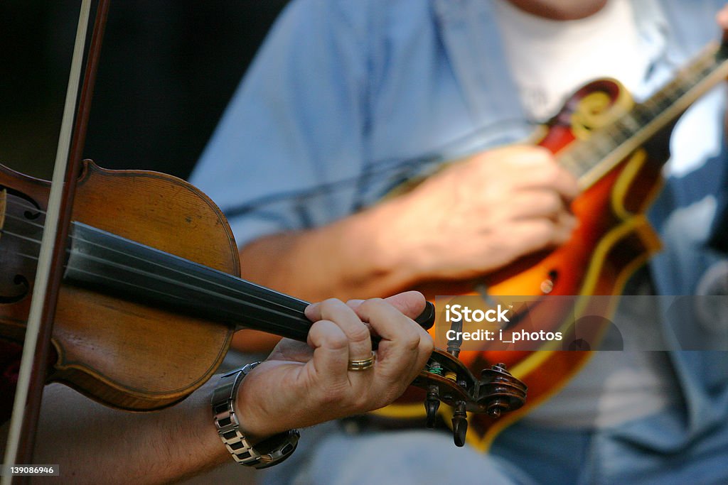 Violini con Mandolino - Foto stock royalty-free di Anello - Gioiello