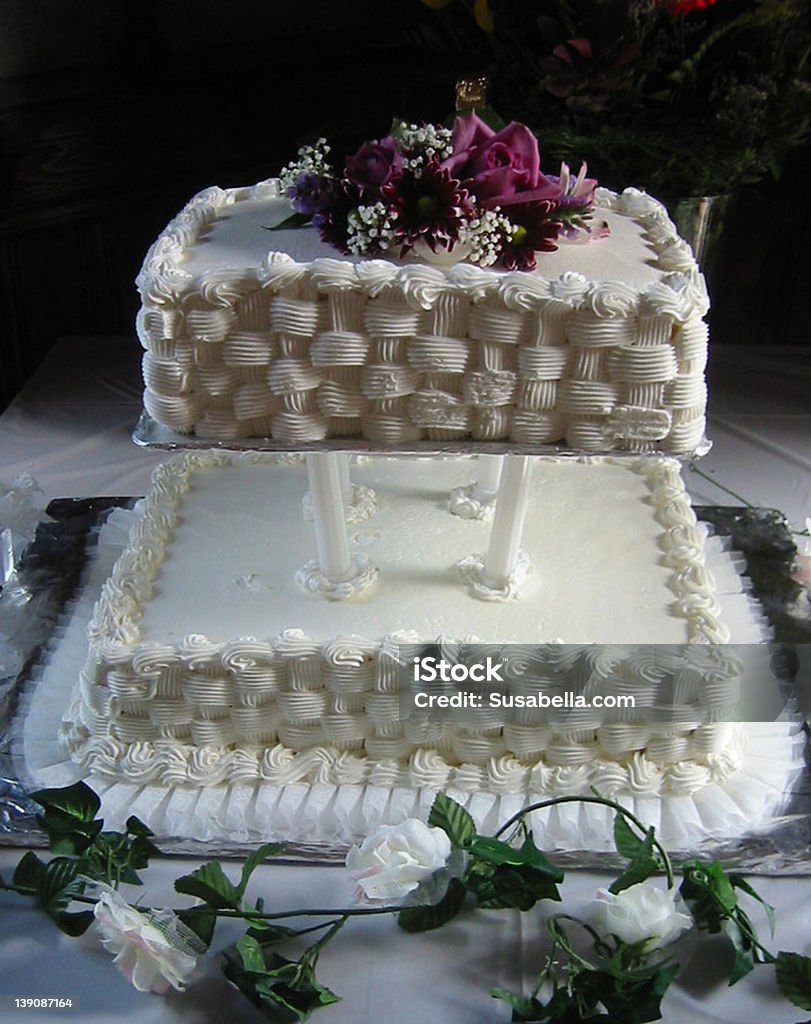 Wedding Cake Stock Photo - Download Image Now - Anniversary, Baked ...