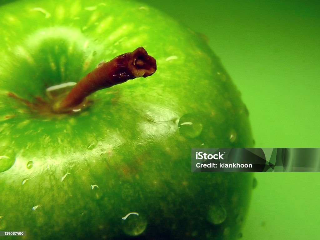 Green Apple 03-agua gota - Foto de stock de Agua libre de derechos