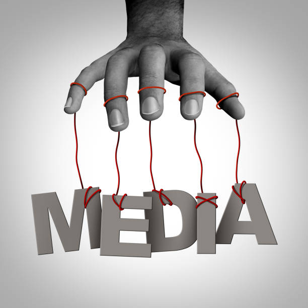 manipulación de medios - photo manipulation fotografías e imágenes de stock