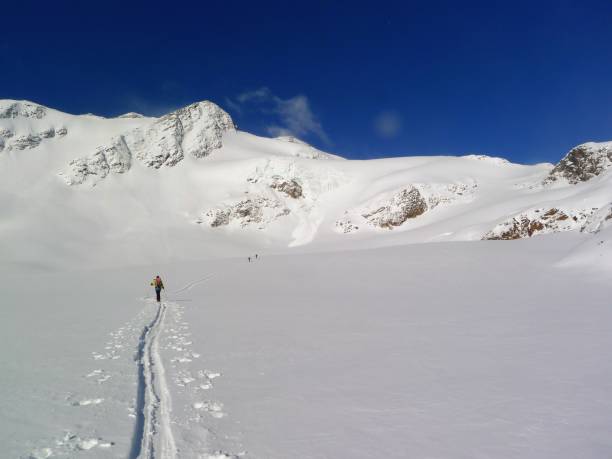istock Italian alps with snow 1390889330