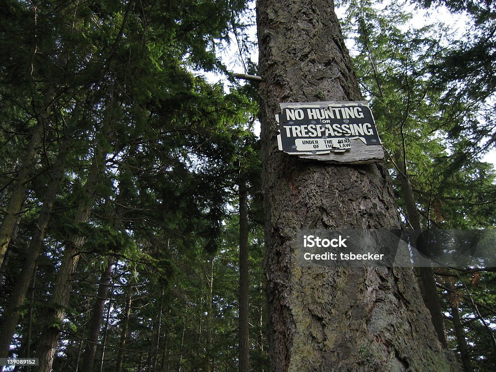 No trespassing - Foto de stock de Aire libre libre de derechos