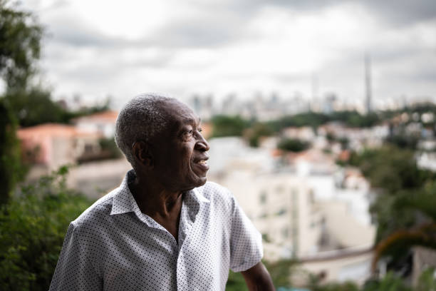 istock Senior man looking away contemplating 1390893092